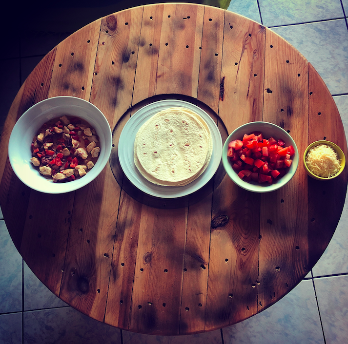 Fajitas au poulet et légumes