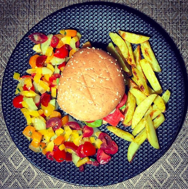 Hamburger et frites maison